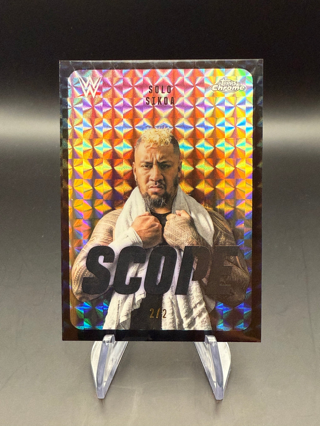 Solo Sikoa 2026 WWE Topps Chrome Scope Black Geometric Refractor /2