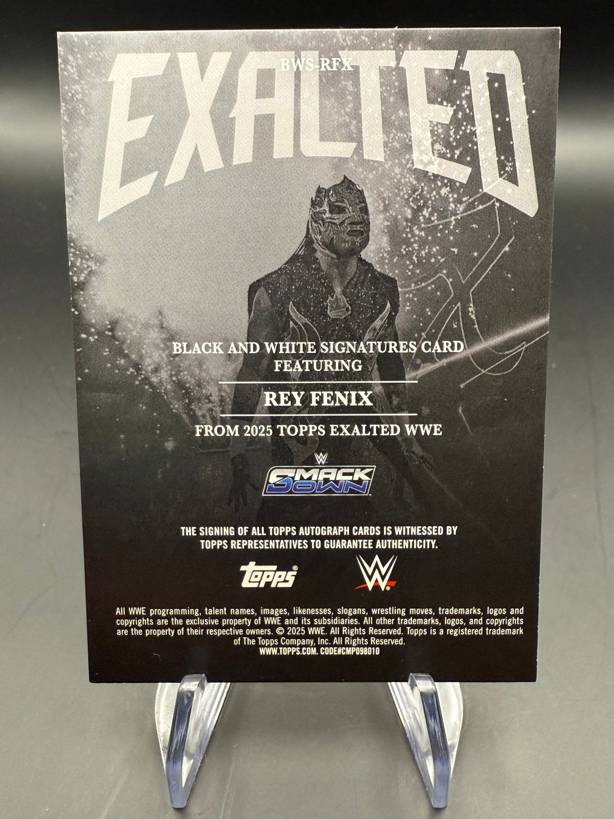 Rey Fenix 2025 WWE Topps Exalted Blue Black And White Signature /25
