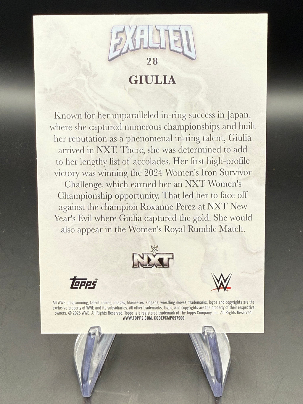 Giulia 2025 WWE Topps Exalted Base Card