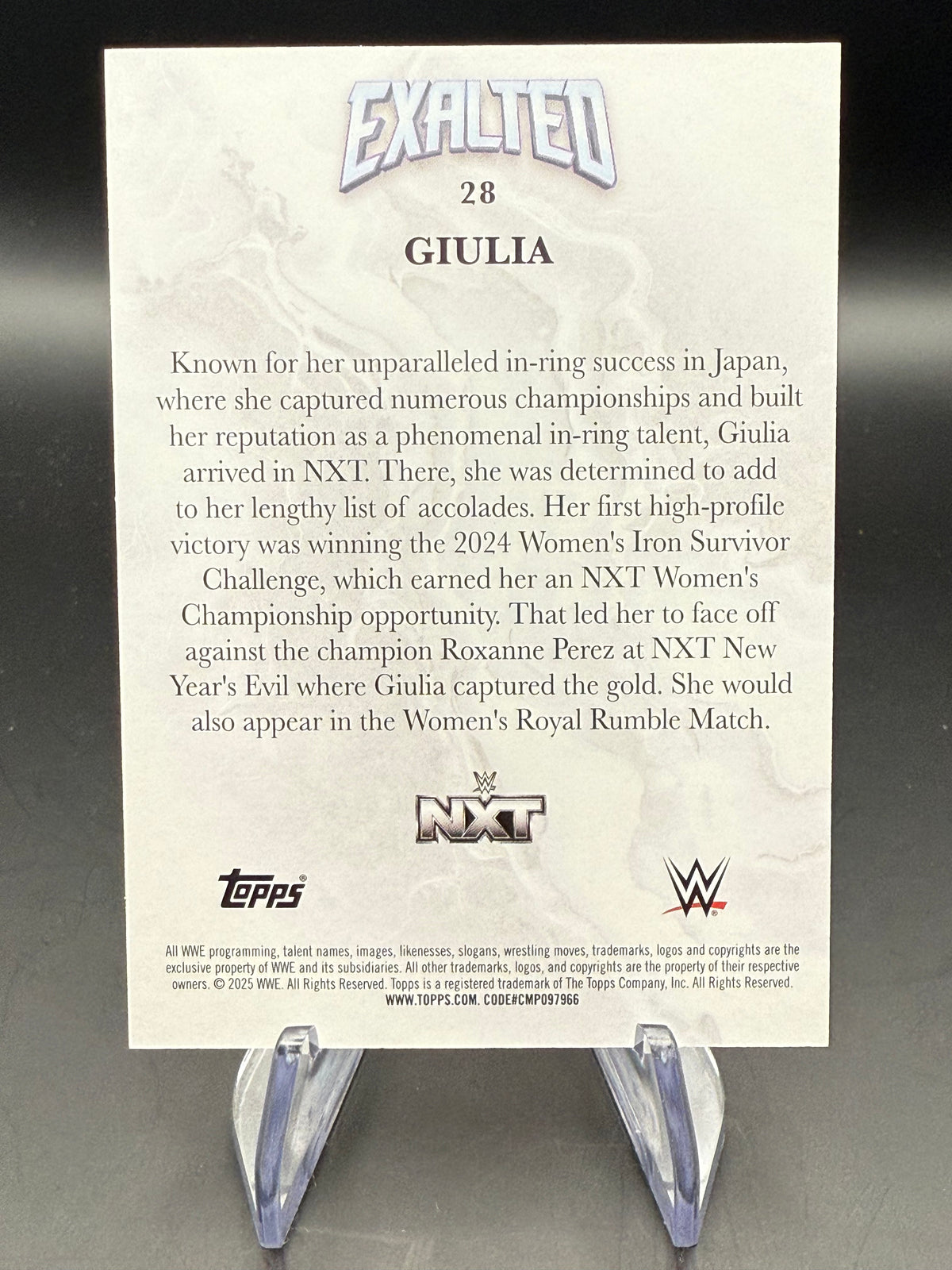 Giulia 2025 WWE Topps Exalted Base Card