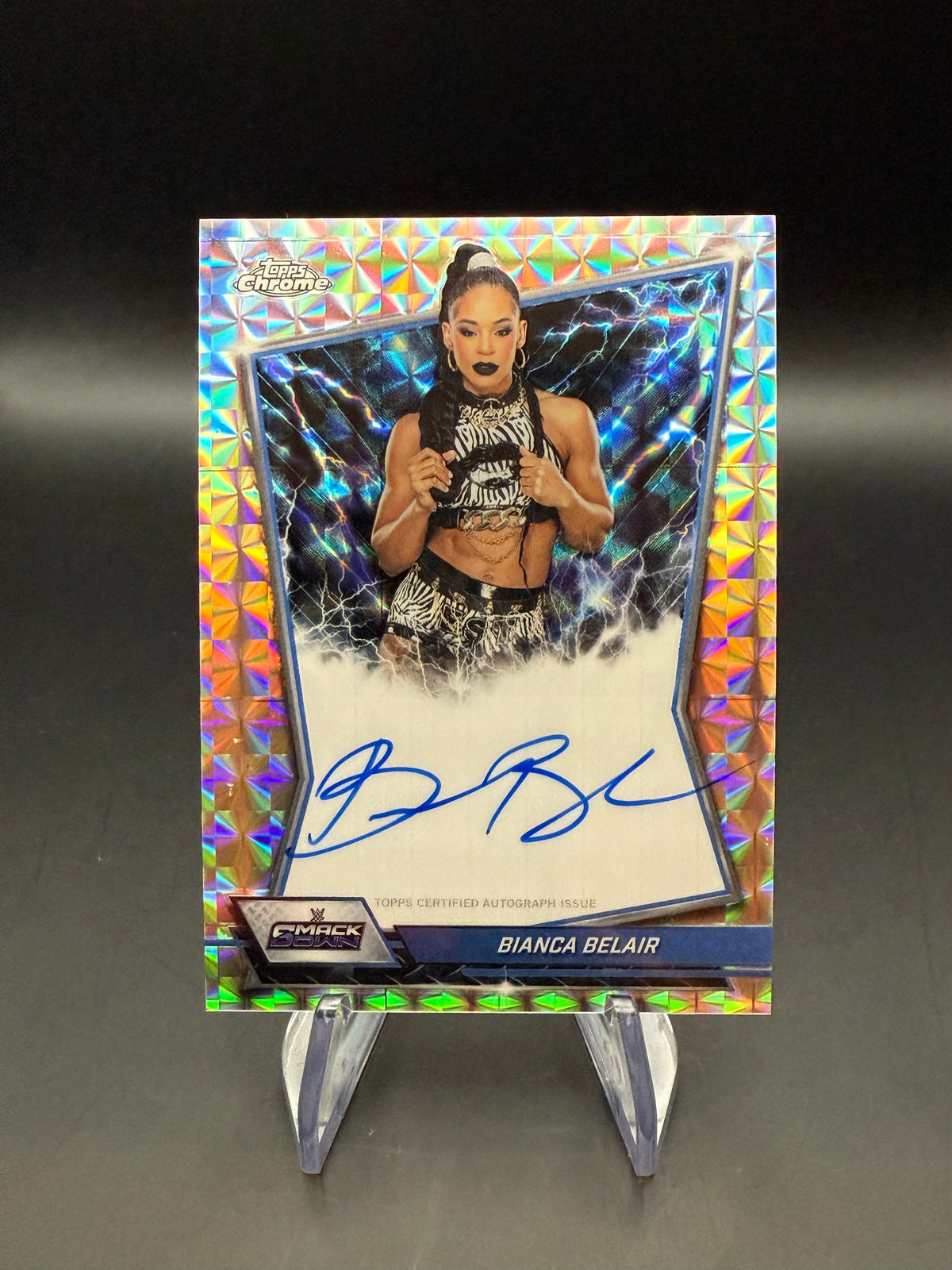 Bianca Belair 2026 WWE Topps Chrome Geometric Refractor Blue Brand Autograph