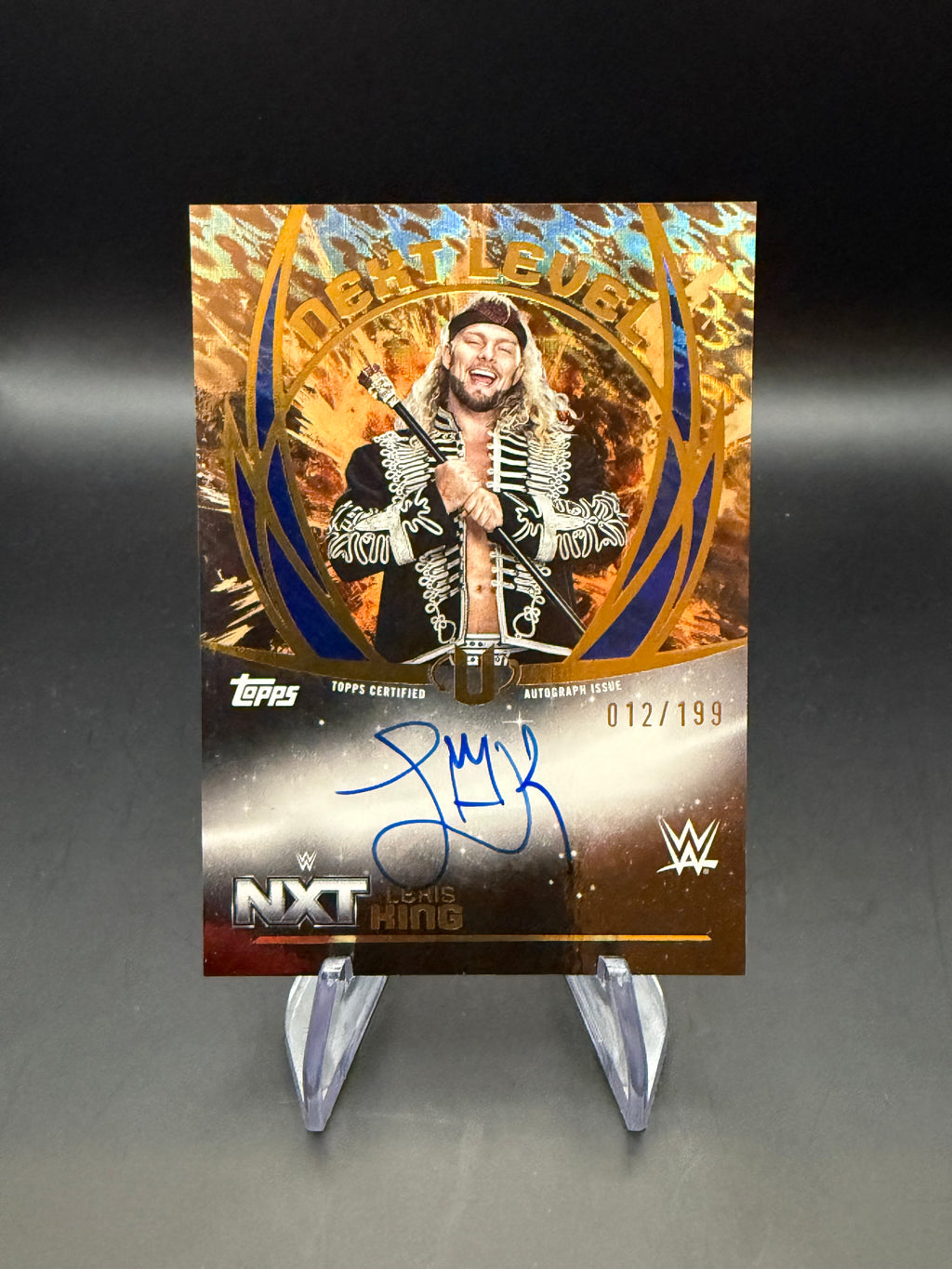 Lexis King 2025 WWE Topps Universe Blue Pulse Next Level Autograph /199