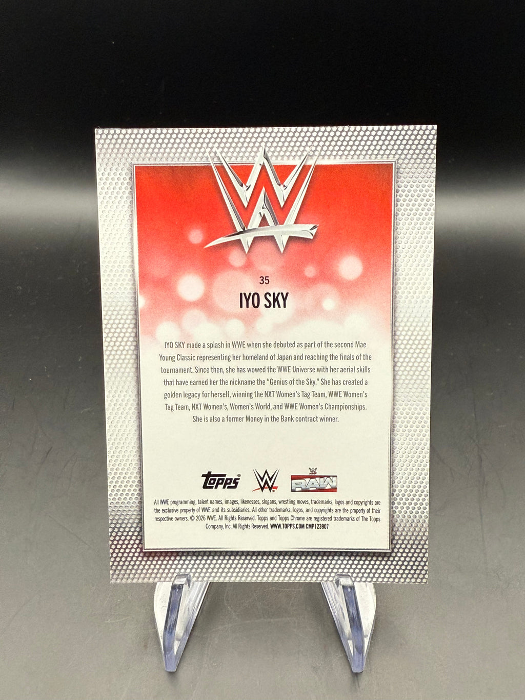 IYO SKY 2026 WWE Topps Chrome Gold Refractor /50