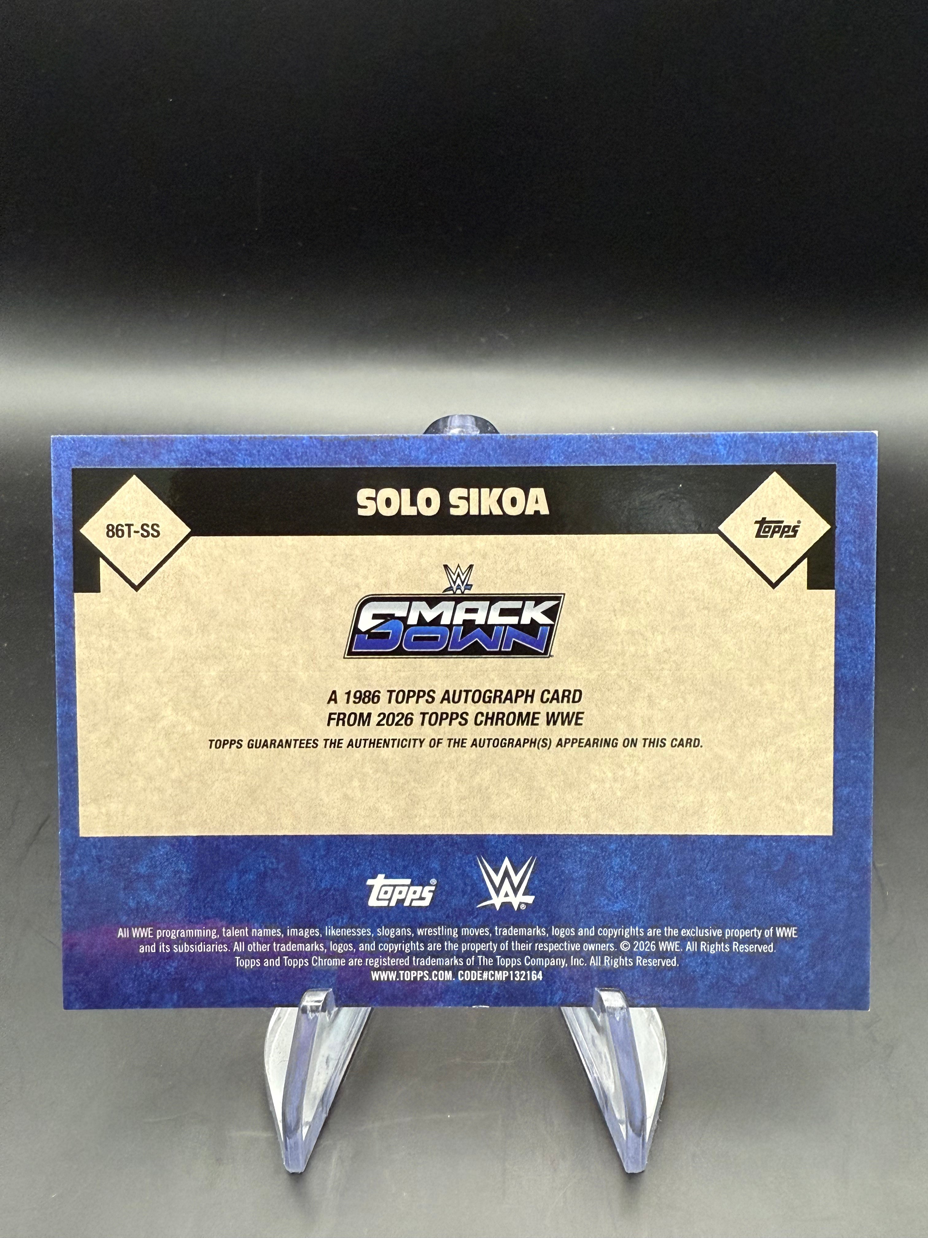 Solo Sikoa 2026 WWE Topps Chrome 1986 Superstar Geometric Refractor Orange Auto /25