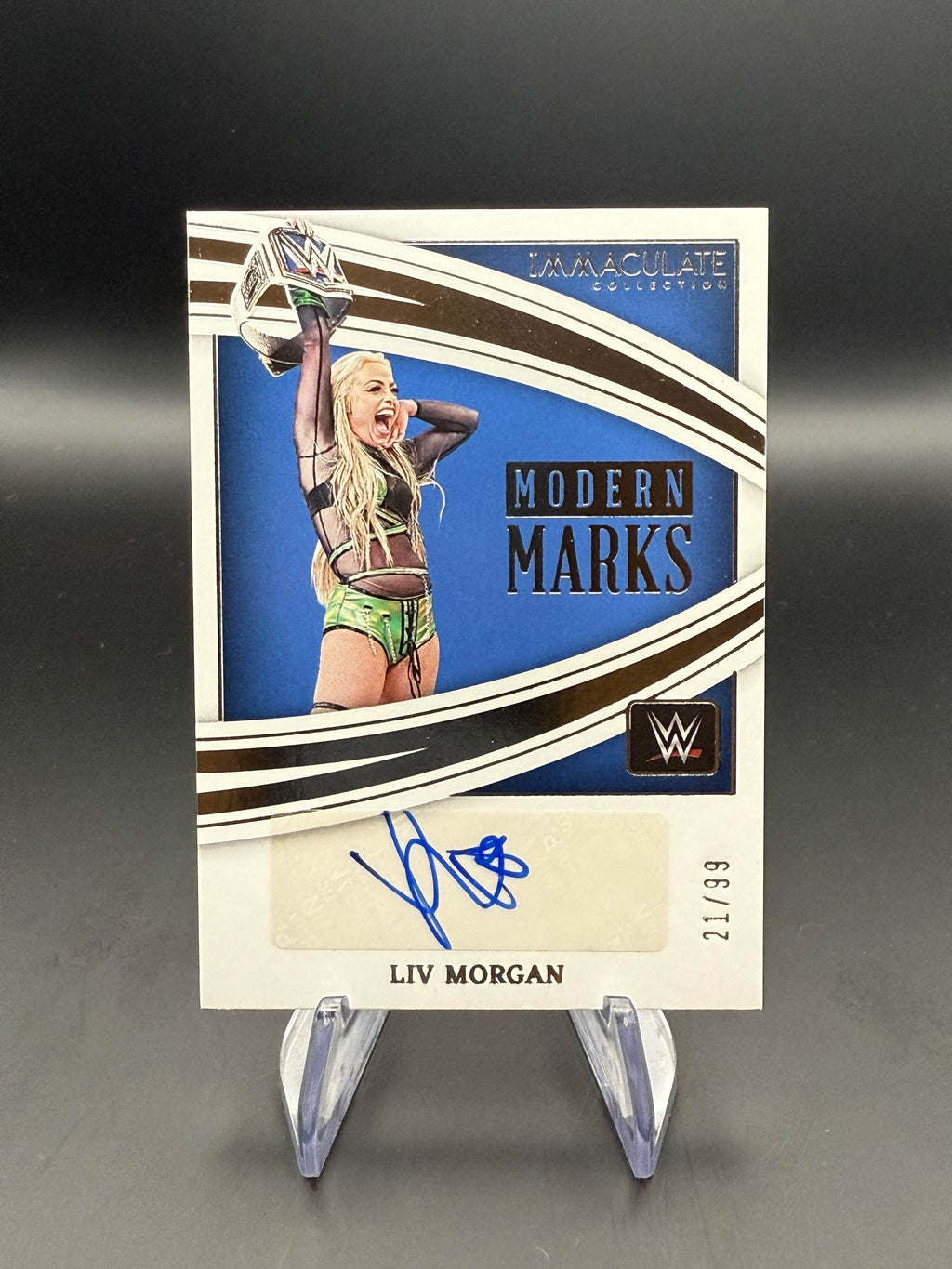 Liv Morgan 2022 WWE Panini Immaculate Modern Marks Autograph /99