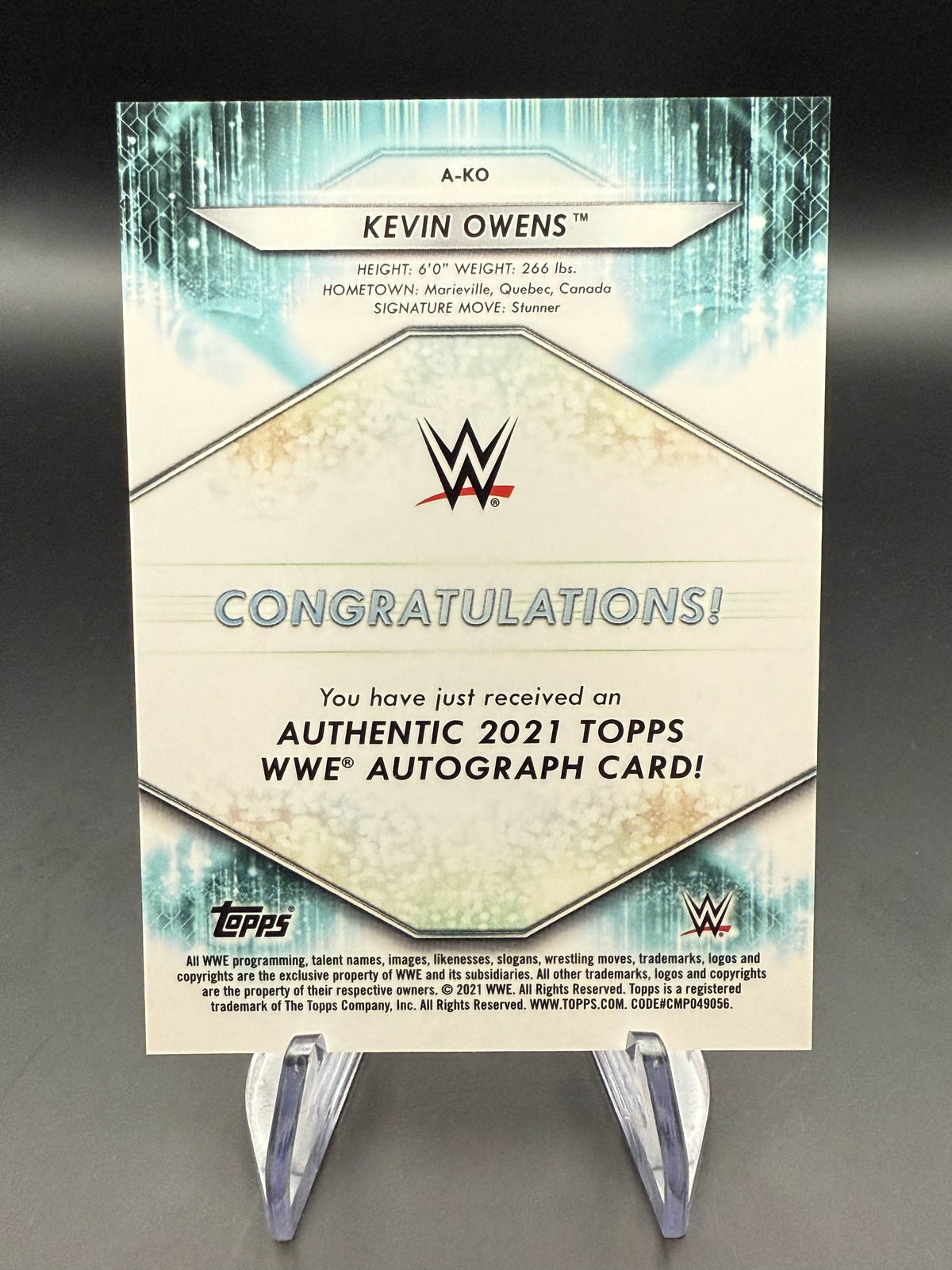 Kevin Owens 2021 WWE Topps Green Autograph /99