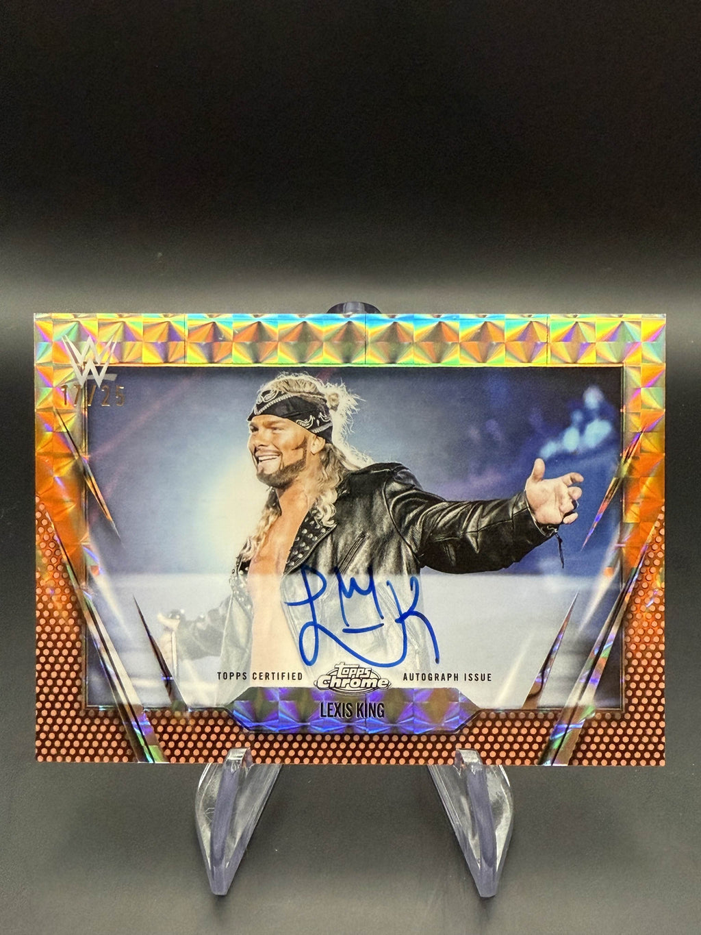 Lexis King 2026 WWE Topps Chrome Orange Raywave Refractor Autograph /25