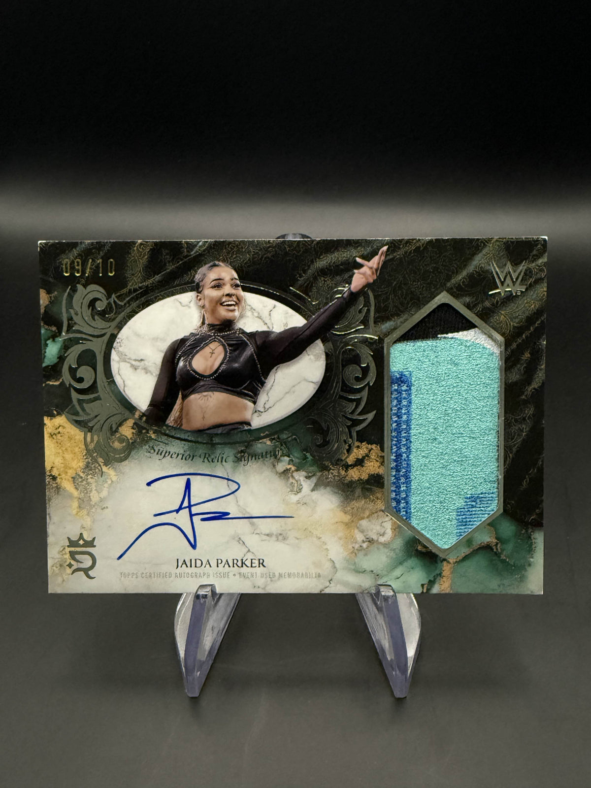 Jaida Parker 2025 WWE Topps Royalty Silver Superior Relic Signatures Autograph /10